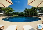 Отель:  	Centara Grand West Sands Resort & Villas. Круглый бассейн в саду